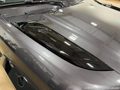 Used 2024 Land Rover Defender 90 V8 image 10