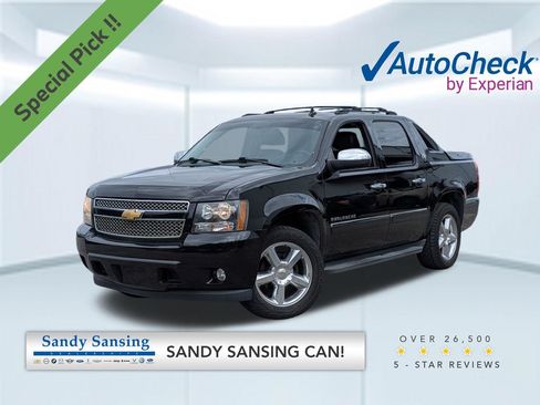 Used 2013 Chevrolet Avalanche LTZ RWD image 1