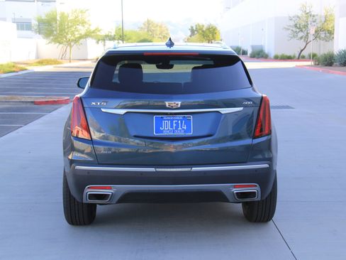 Used 2021 Cadillac XT5 Premium Luxury image 6