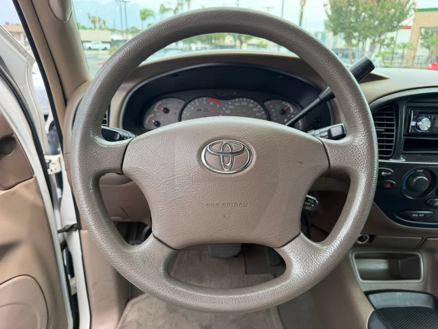 Used 2004 Toyota Sequoia SR5 RWD image 23