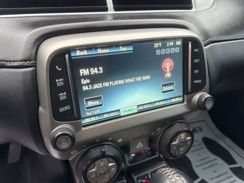 Used 2015 Chevrolet Camaro SS image 19