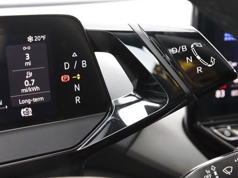 Used 2023 Volkswagen ID.4 Pro S Plus image 27