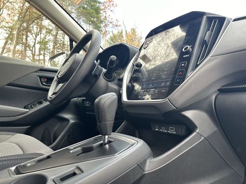 Used 2024 Subaru Crosstrek 2.0i Premium image 22