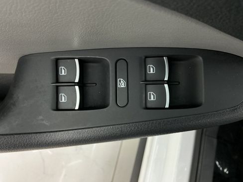 Used 2016 Volkswagen Jetta SEL Premium FWD image 39