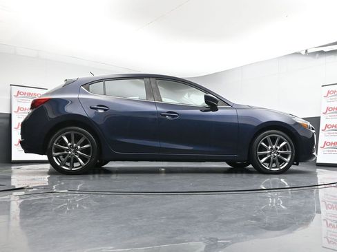 Used 2018 MAZDA MAZDA3 Touring image 42