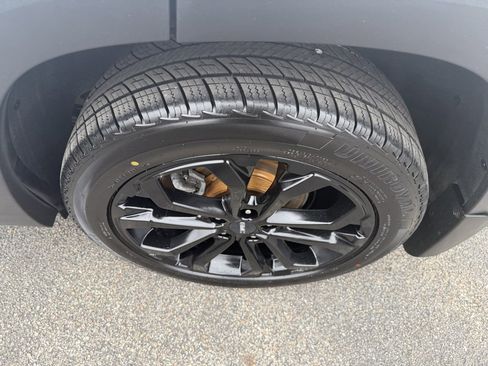 Used 2020 GMC Terrain SLE w/ Driver Convenience Package image 11