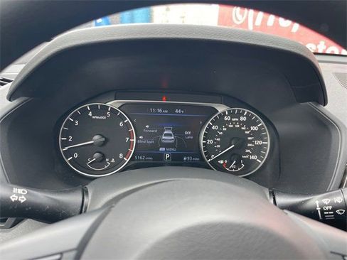 Used 2023 Nissan Altima 2.5 SV image 11