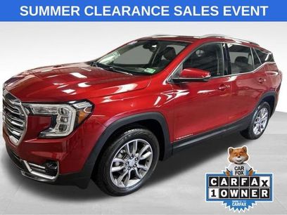 Used 2022 GMC Terrain SLT w/ Infotainment Package II