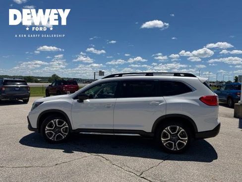 Used 2024 Subaru Ascent Limited AWD/4WD image 9