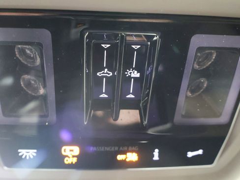 Used 2024 Volkswagen Atlas SEL Premium R-Line AWD/4WD image 59