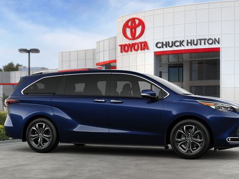 Used 2025 Toyota Sienna Platinum AWD/4WD image 42