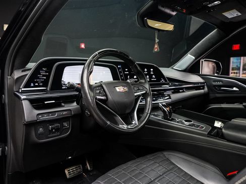 Used 2023 Cadillac Escalade V AWD/4WD image 31