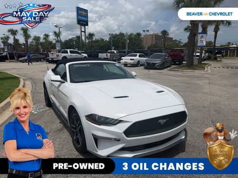 Used 2021 Ford Mustang Premium RWD image 2