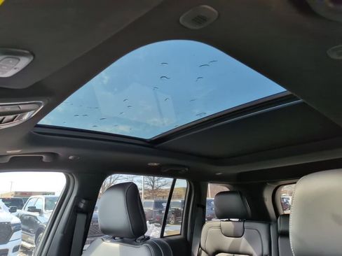 New 2026 Jeep Grand Cherokee Limited w/ Limited Altitude Package image 31