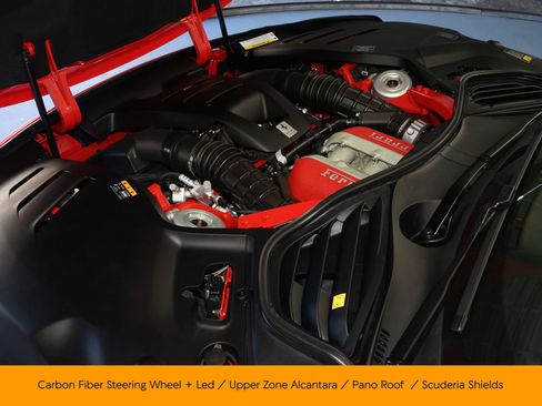 Used 2025 Ferrari Purosangue image 33