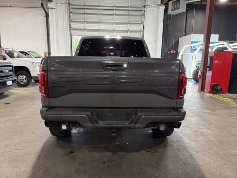 Used 2018 Ford F150 Raptor w/ Equipment Group 802A Luxury AWD/4WD image 12