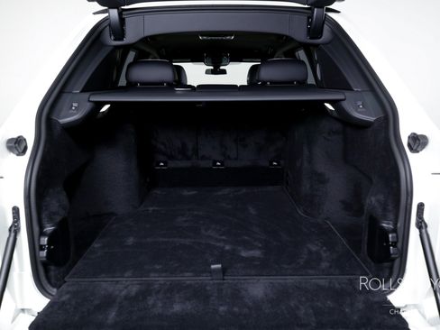 Certified 2025 Rolls-Royce Cullinan AWD/4WD image 23