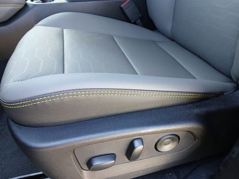 New 2026 Chevrolet Colorado ZR2 w/ Technology Package AWD/4WD image 20