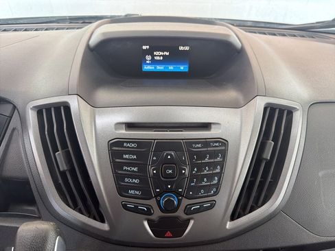 Used 2016 Ford Transit 150 XL image 24