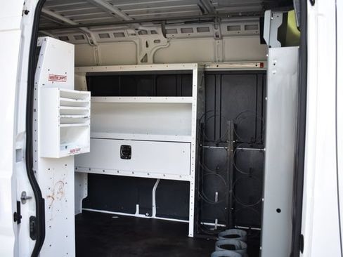 Used 2020 RAM ProMaster 2500 w/ Interior Convenience Group FWD image 10