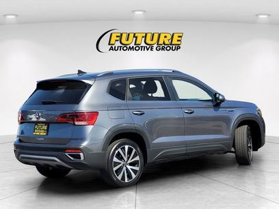Used 2024 Volkswagen Taos SE