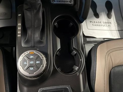Used 2022 Ford Bronco Wildtrak AWD/4WD image 22