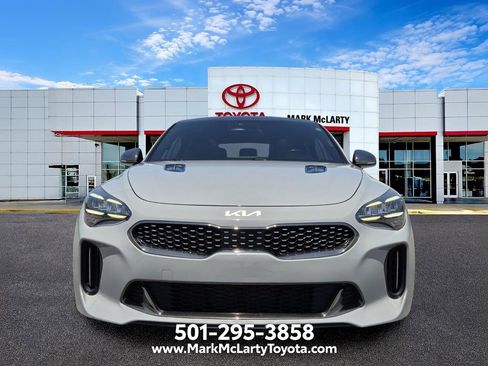 Used 2022 Kia Stinger GT-Line w/ Sun & Sound Package RWD image 8