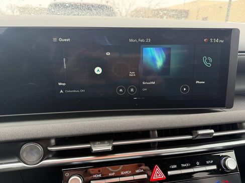 Used 2025 Hyundai Santa Cruz Limited image 12