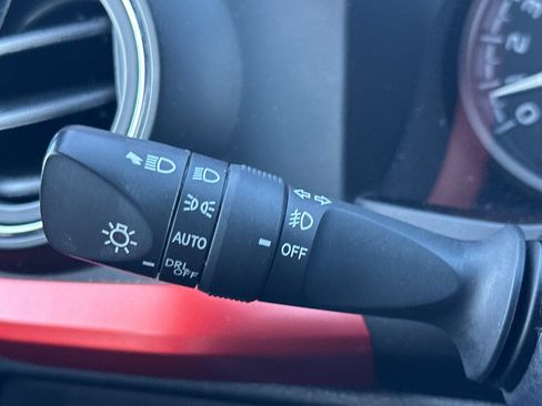 Used 2020 Toyota Tacoma TRD Sport w/ TRD Premium Sport Package AWD/4WD image 35