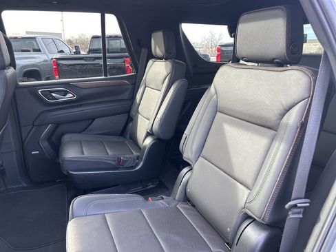 Used 2024 Chevrolet Tahoe High Country image 38