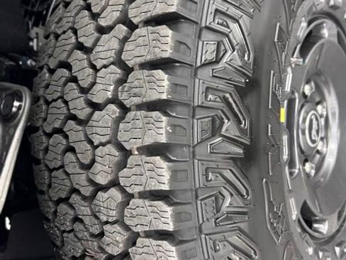 New 2025 Ford Bronco Badlands image 20