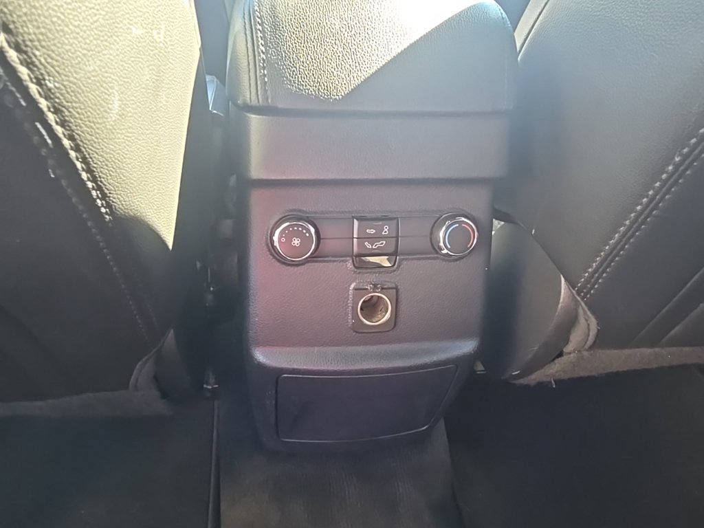 Used 2016 Ford Explorer XLT w/ Equipment Group 202A AWD/4WD image 25