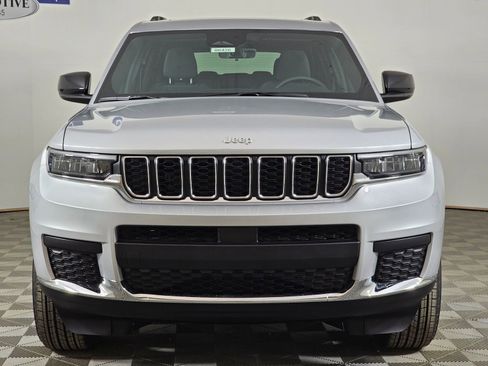 New 2025 Jeep Grand Cherokee L Laredo w/ Luxury Tech Group I AWD/4WD image 9