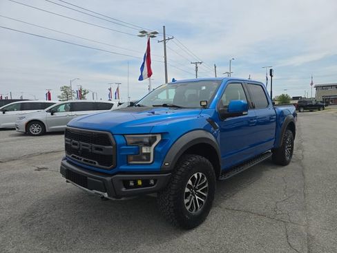 Used 2019 Ford F150 Raptor w/ Equipment Group 802A Luxury AWD/4WD image 9