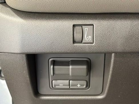 New 2026 Chevrolet Colorado ZR2 AWD/4WD image 33