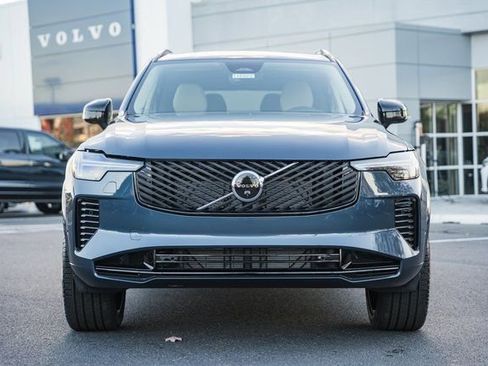 New 2026 Volvo XC90 B6 Ultra w/ Protection Package Premier image 2