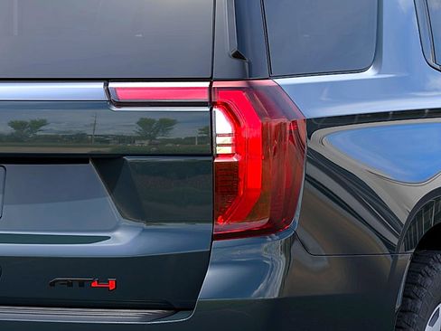 New 2026 GMC Yukon AT4 w/ AT4 Premium Plus Package AWD/4WD image 11