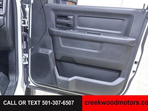 Used 2024 RAM 3500 Tradesman w/ Chrome Appearance Group AWD/4WD image 44