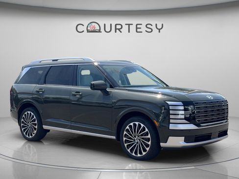 New 2026 Hyundai Palisade Calligraphy FWD image 7