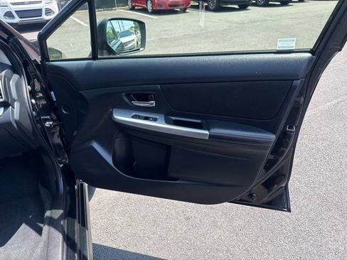 Used 2016 Subaru Crosstrek 2.0i Premium w/ Popular Package #2 AWD/4WD image 11