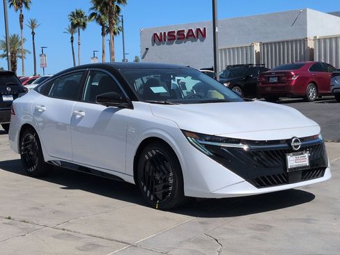 New 2026 Nissan Sentra SR w/ SR Premium Package image 6