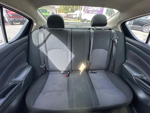Used 2018 Nissan Versa SV image 12