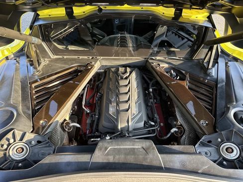 Used 2020 Chevrolet Corvette Stingray Premium Cpe w/ 3LT Preferred Equipment Group image 3