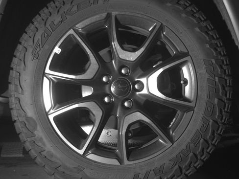 Used 2025 Jeep Compass Trailhawk AWD/4WD image 15