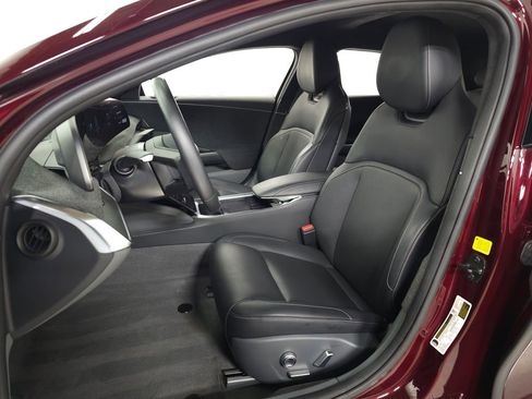 Used 2024 Lucid Air Touring AWD/4WD image 16