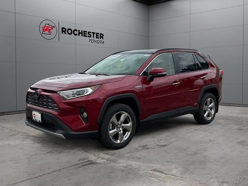 Certified 2021 Toyota RAV4 Limited AWD/4WD image 7