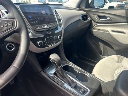Certified 2024 Chevrolet Equinox LT FWD image 25