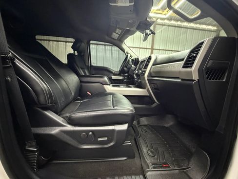 Used 2020 Ford F450 Lariat w/ Lariat Ultimate Package AWD/4WD image 11