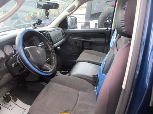 Used 2004 Dodge Ram 1500 Truck ST RWD image 10