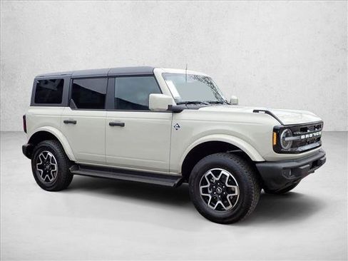 New 2026 Ford Bronco Outer Banks AWD/4WD image 6